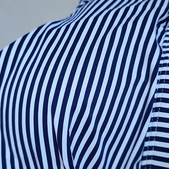 NIPTUCK SORRENTO NAVY STRIPED SWIM SET/ PLEASE CHECK BIKINI IS SIZE 6/TOP SZ 4 - Picture 12 of 12